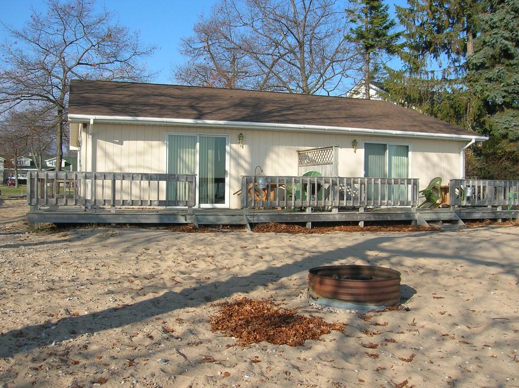 Camp Inn Lodge Oscoda Δωμάτιο φωτογραφία