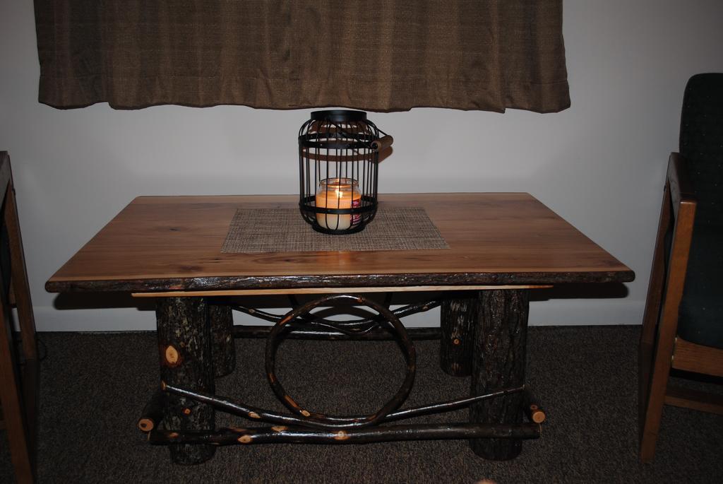 Camp Inn Lodge Oscoda Δωμάτιο φωτογραφία