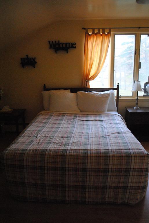 Camp Inn Lodge Oscoda Δωμάτιο φωτογραφία
